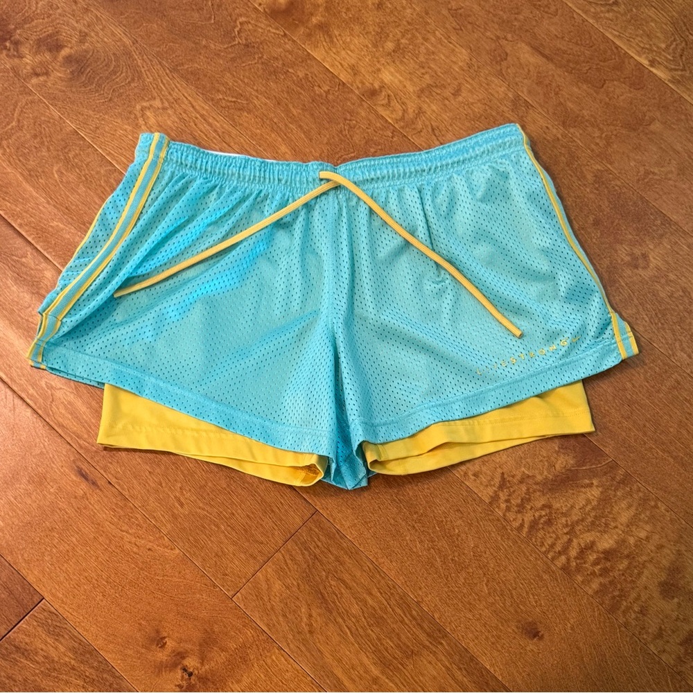 Nike Shorts Livestrong Running Shorts 2 layer drawstring Women’s XL